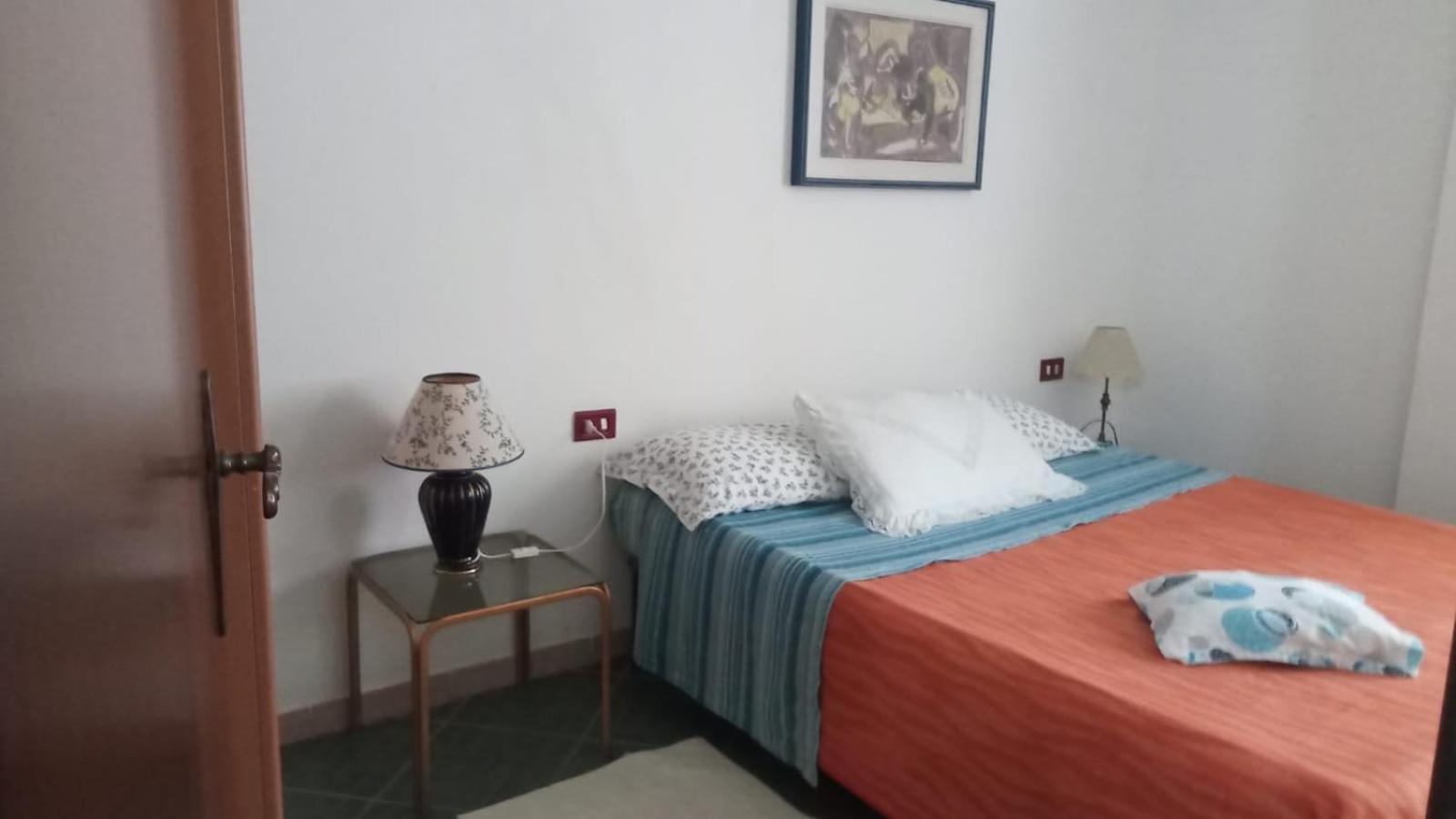 Appartamento Casa Leonardo Tertenìa Esterno foto